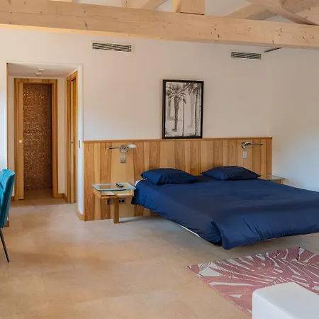La Bastide De Hotel 3*
