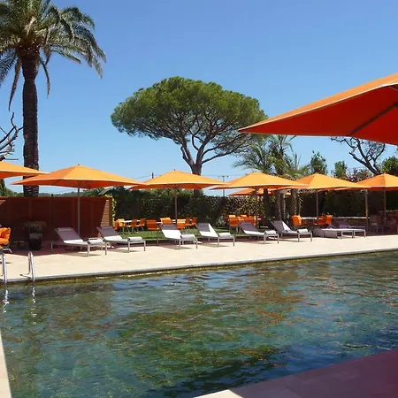 La Bastide De 酒店 3*