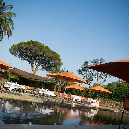 酒店 La Bastide De 3*